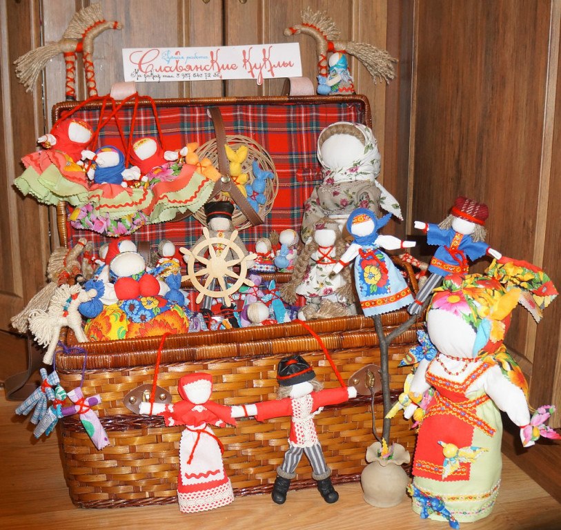 Традиционные славянские куклы