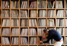 Почему виниловые пластинки набирают популярность?