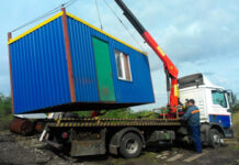 Особенности безопасной перевозки строительных бытовок