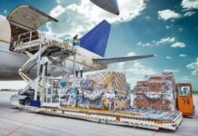 Преимущества доставки грузов авиатранспортом