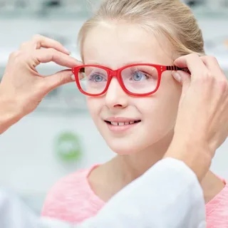 Какие очки при близорукости прописывают врач?