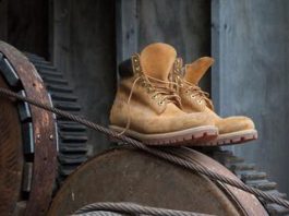 С чем носить мужские ботинки Timberland?