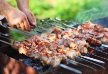 Где заказать доставку шашлыка?