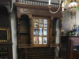 Буфет из массива дерева как символ уюта и тепла в доме