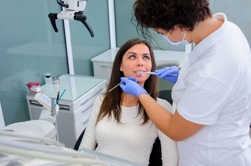 На что обратить внимание при выборе стоматолога?