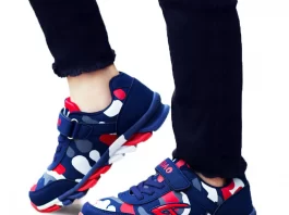 Кроссовки для мальчика: правила выбора