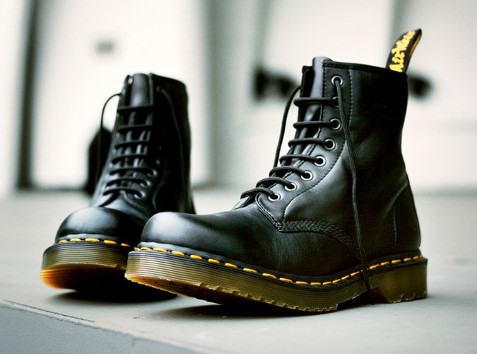 Обувь столетия: как Dr. Martens стал любимым брендом звезд?