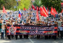 Бессмертный полк: история каждой семьи, которая испытала горечь утрат в битвах на передовой и радость побед над врагом