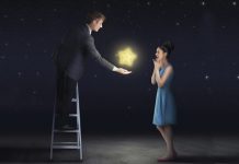 Звезда с неба: как подарить близким?