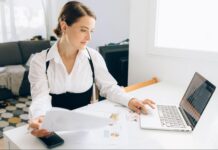 Чем занимается аналитик, какие специализации существуют?