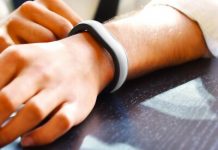 Какой чип используется в электронных браслетах?