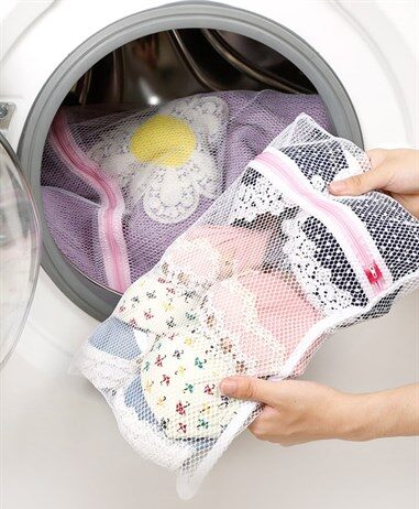 Мешок для стирки :дополнительный способ защиты деликатных вещей и стиральной машинки