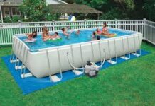 Какой бассейн выбрать на дачу?