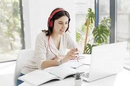 Как проходит обучение в онлайн школах?