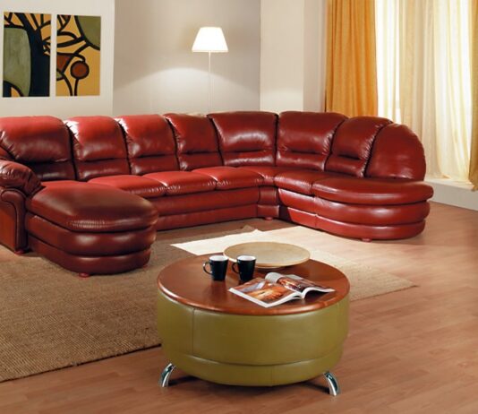 Как правильно подобрать кожаный модульный диван в гостиную?