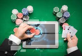 Подборки надежных покер-румов: как выбрать оператора для игры онлайн?