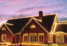 Как красиво украсить фасад дома к Новому году