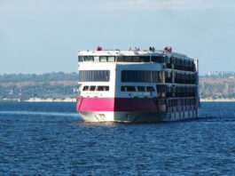 Речной круиз по Волге: самый лучший способ отдыха с семьей