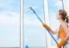 Как правильно нужно чистить оконные стекла