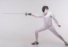 Виды спортивных товаров для фехтования