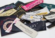 Жаккардовые этикетки на одежду с логотипом компании