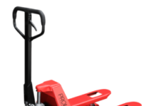 Гидравлические тележки с укороченными вилами: идеальное решение для узких пространств