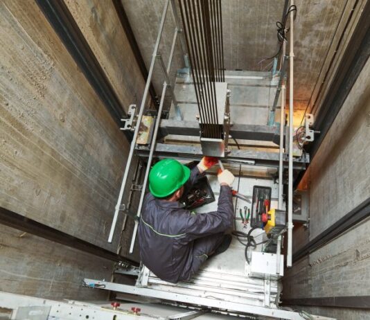 Оборудование для монтажа лифтового оборудования