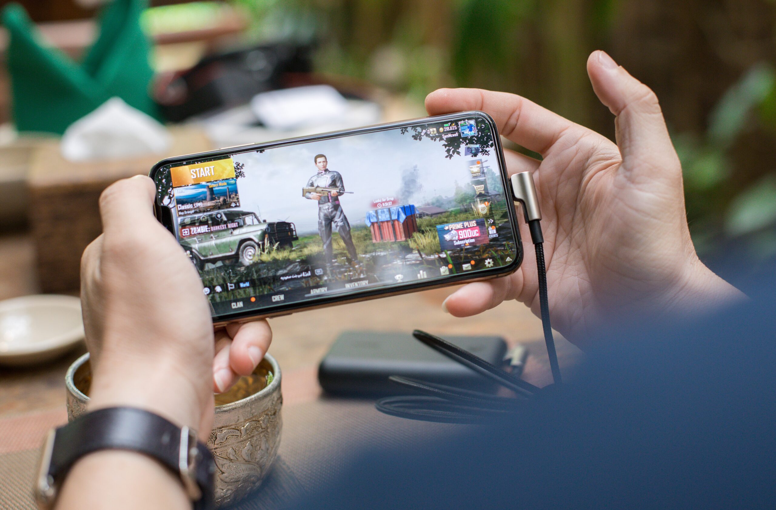 Игры на телефон: виртуальное развлечение в мире мобильных приключений
