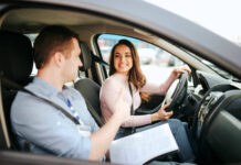 Учиться за рулем онлайн: новые возможности автошколы в век цифровых технологий