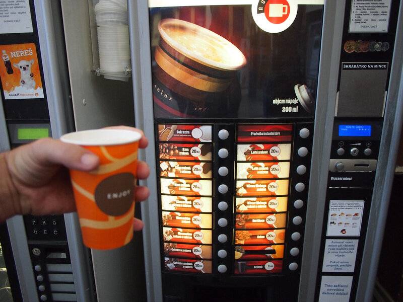 Кофейный автомат: вкус, удобство и польза от любимого напитка на ходу