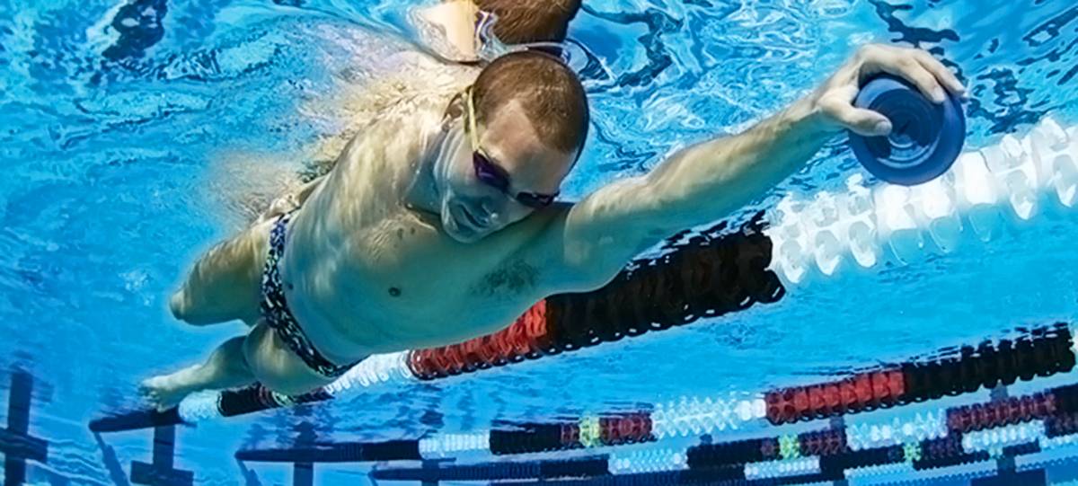 Снаряжение и подготовка: важные компоненты для спортивного плавания
