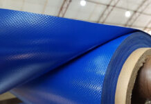 Тентовая ткань ПВХ: свойства, применение и преимущества в сфере перевозок и защиты грузов