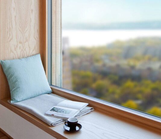 Пластиковые окна: ключевые характеристики, преимущества и рекомендации по выбору