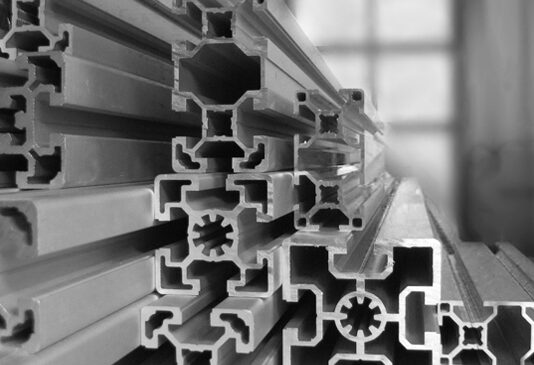 Алюминиевый профиль: особенности, применение и преимущества использования