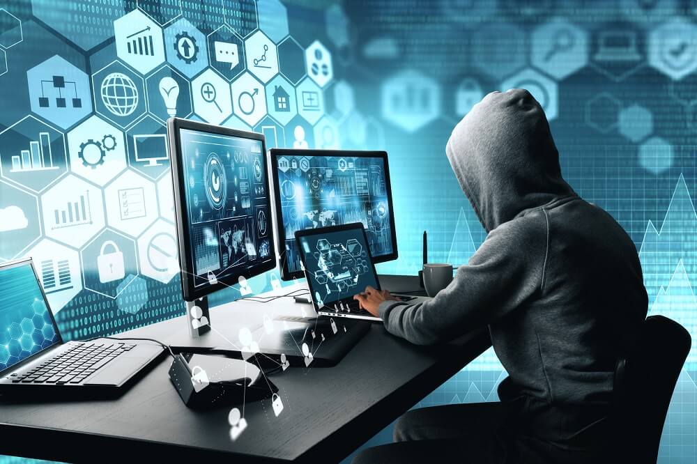 Как защитить свой информационный продукт от хакеров