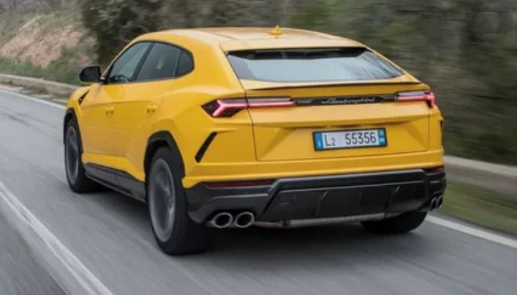 Сравнение Porsche Cayenne и Lamborghini Urus