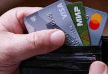 Что нужно для оформления банковской карты?