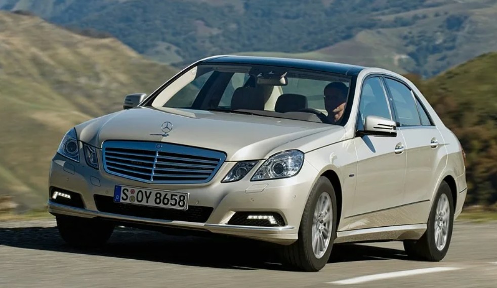 E-Class от Mercedes: выбор идеального бизнес-седана