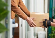 Почему доставка курьером по городу востребована среди компаний