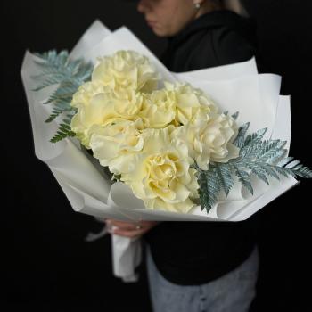 Как проходит доставка цветов: от заказа до вручения